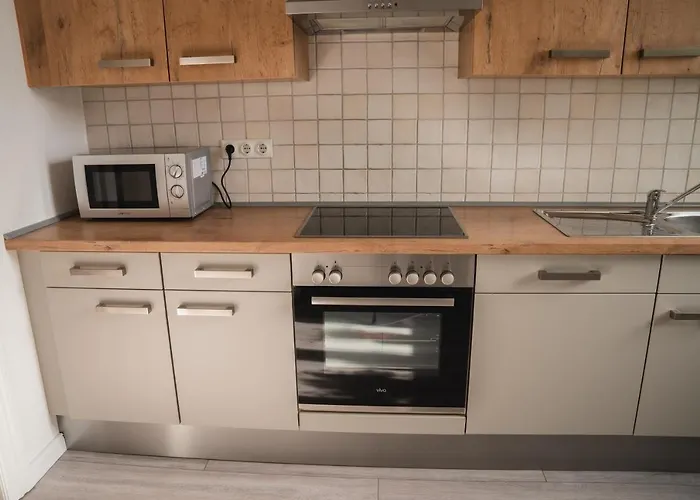 Leonie Nahe Zentrum * デトモルト